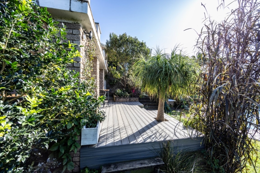 4 Bedroom Property for Sale in Beacon Bay Eastern Cape